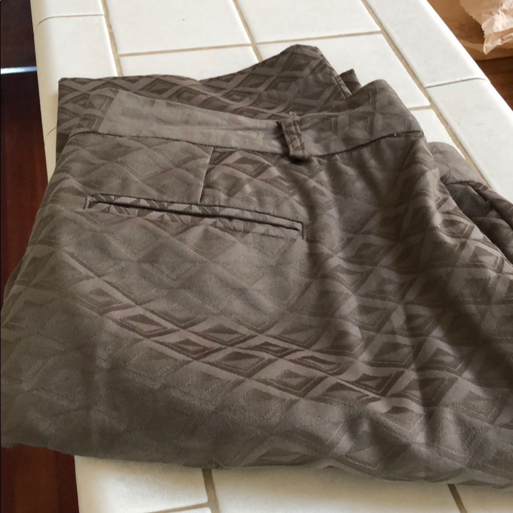 Banana Crop Martin Fit pants